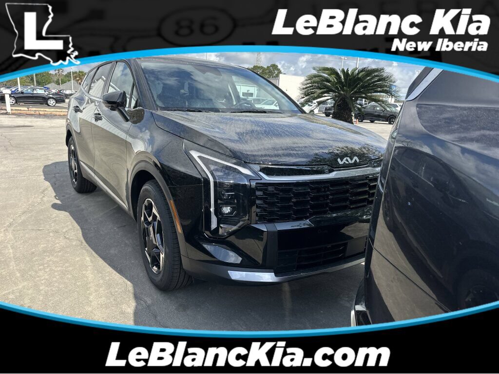 New 2026 Kia Sportage EX FWD image 1