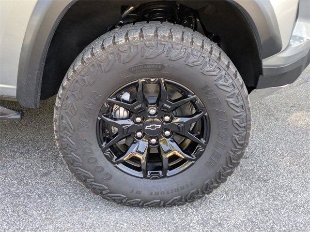 New 2025 Chevrolet Colorado ZR2 w/ Midnight Edition image 8