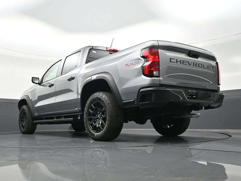 Used 2025 Chevrolet Colorado Trail Boss image 25