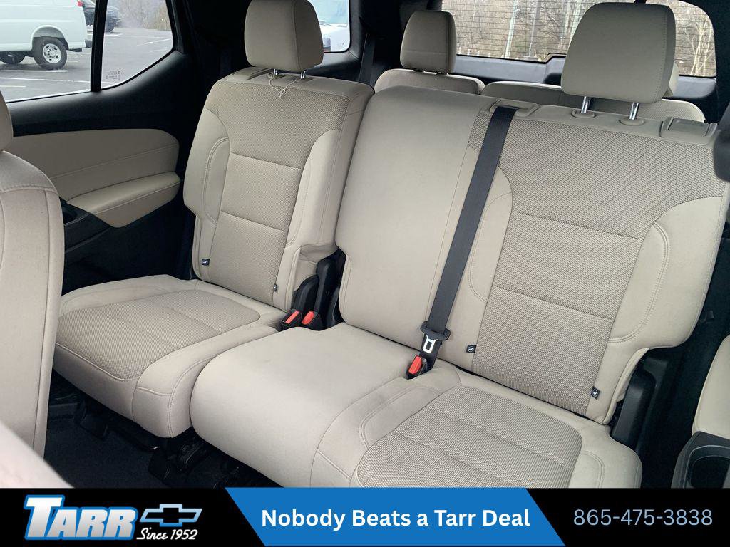 Used 2023 Chevrolet Traverse LS image 22