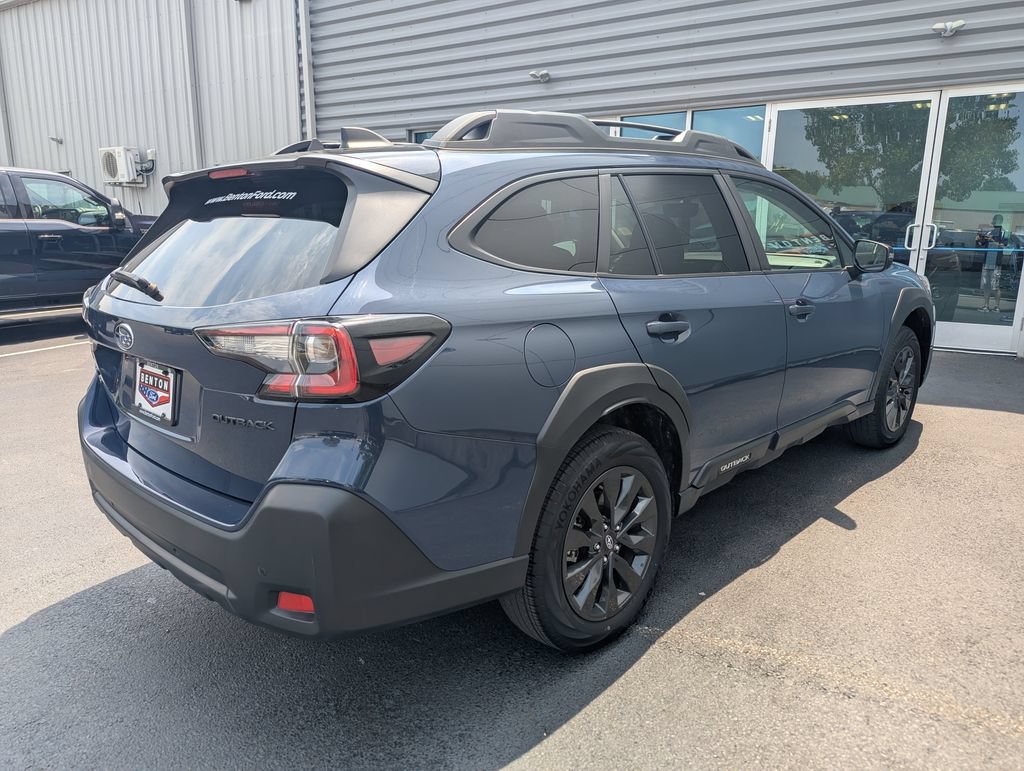 Used 2025 Subaru Outback Onyx Edition AWD/4WD image 5