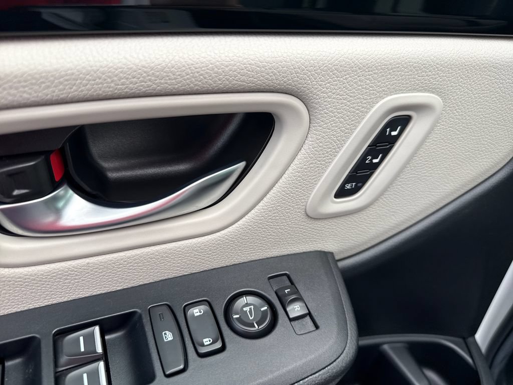 Certified 2026 Honda Pilot EX-L image 11
