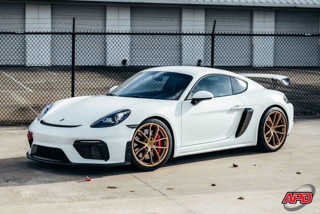 Used 2020 Porsche 718 Cayman GT4 RWD image 39