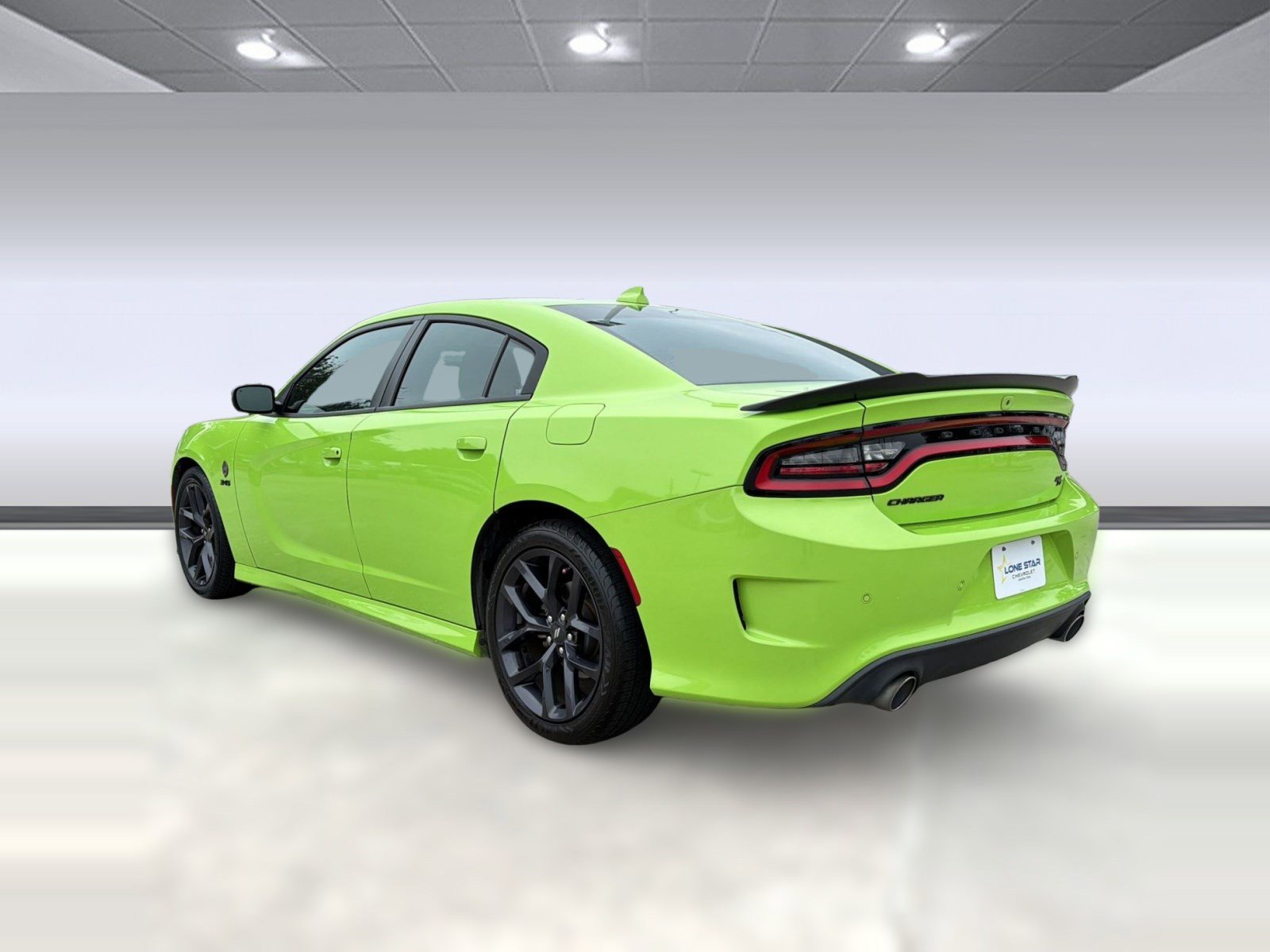 Used 2023 Dodge Charger R/T w/ Blacktop Package RWD image 3