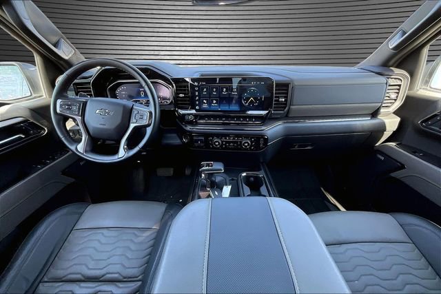 Used 2024 Chevrolet Silverado 1500 ZR2 AWD/4WD image 8