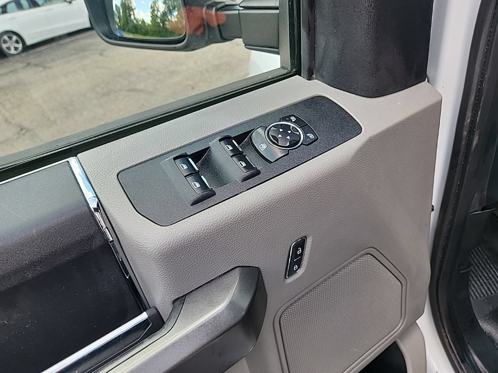 Used 2017 Ford F250 XLT AWD/4WD image 26