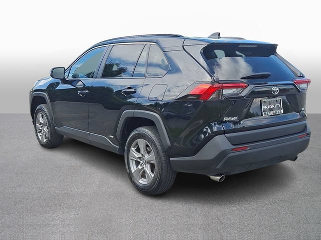 Used 2025 Toyota RAV4 LE AWD/4WD image 6