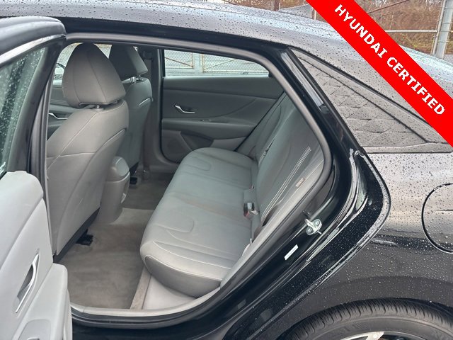 Certified 2025 Hyundai Elantra Sport image 23