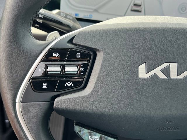 Certified 2024 Kia EV6 Light RWD image 22