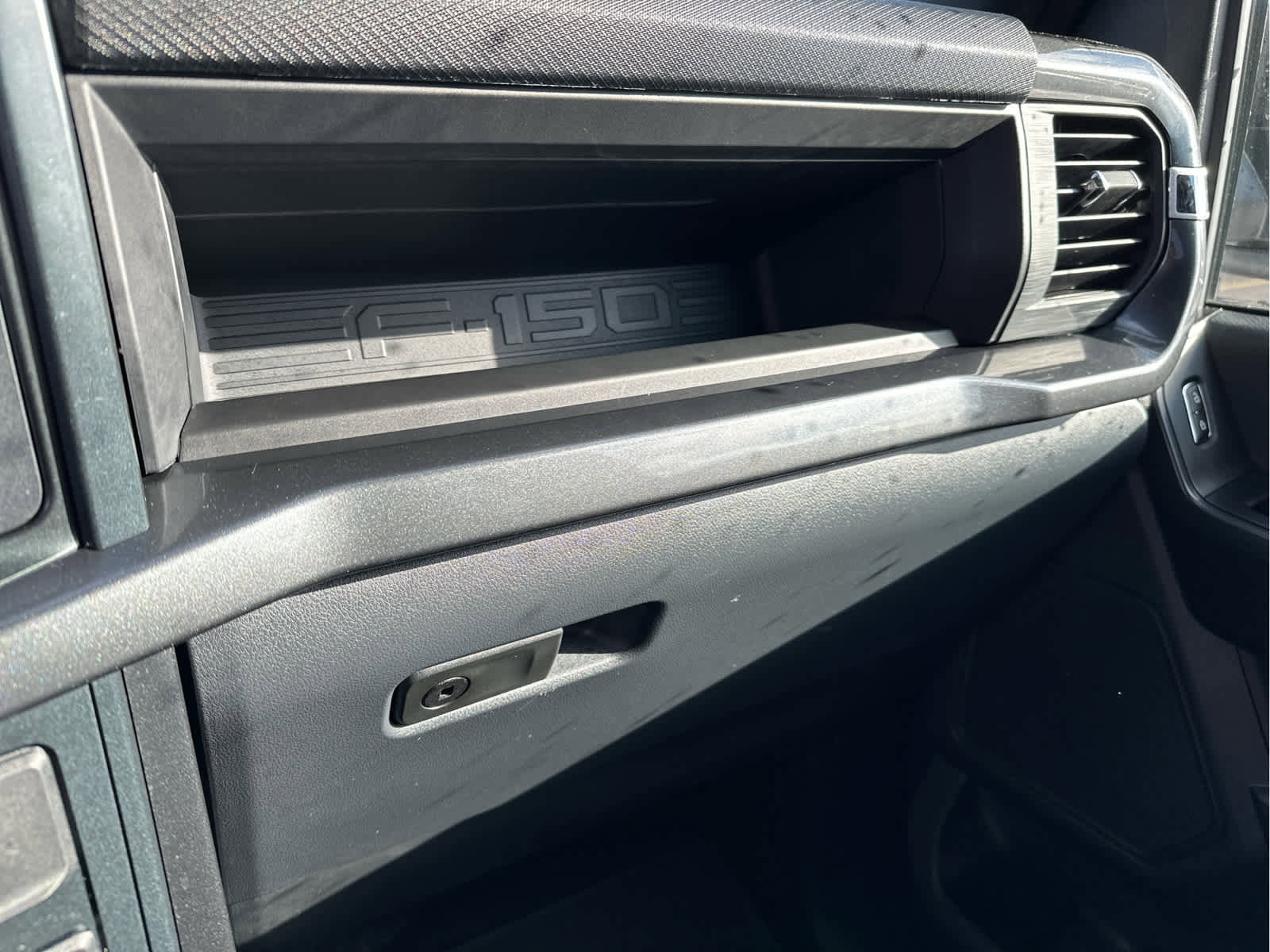 Used 2025 Ford F150 STX w/ Equipment Group 200A image 8