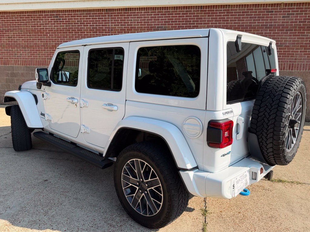 Used 2024 Jeep Wrangler High Altitude AWD/4WD image 4
