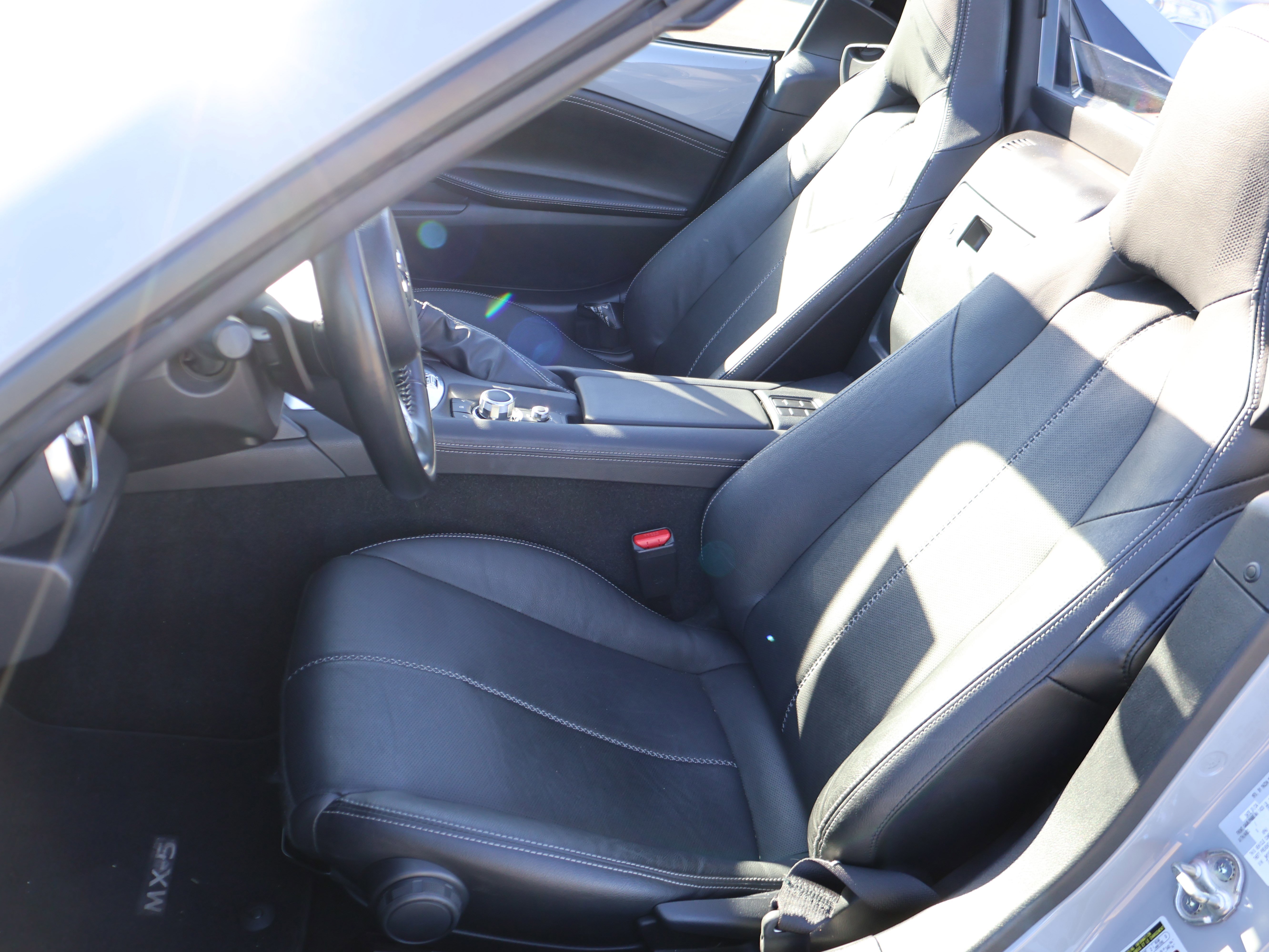 Used 2024 MAZDA MX-5 Miata RF Grand Touring image 44