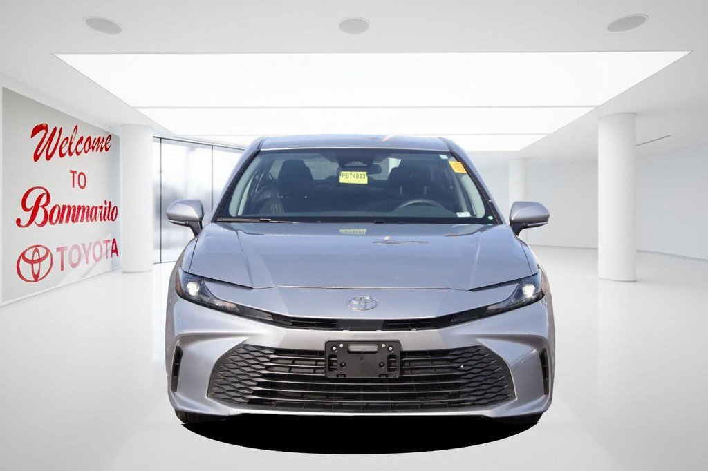 Certified 2025 Toyota Camry LE image 4