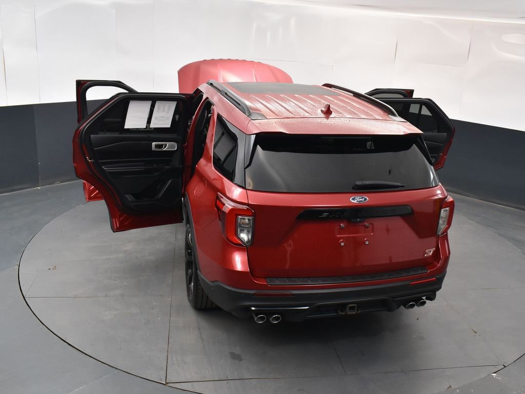Used 2020 Ford Explorer ST w/ ST Street Pack AWD/4WD image 18