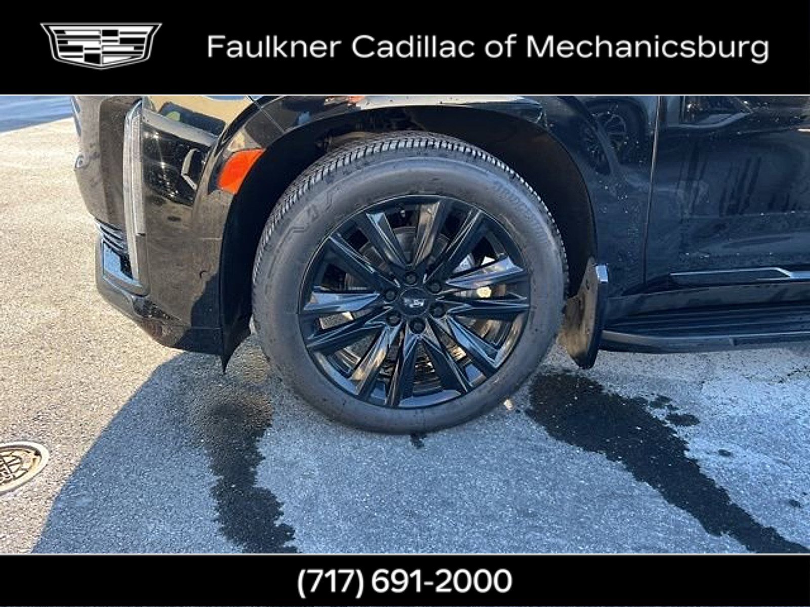 Used 2022 Cadillac Escalade ESV Sport w/ Touring Package image 29