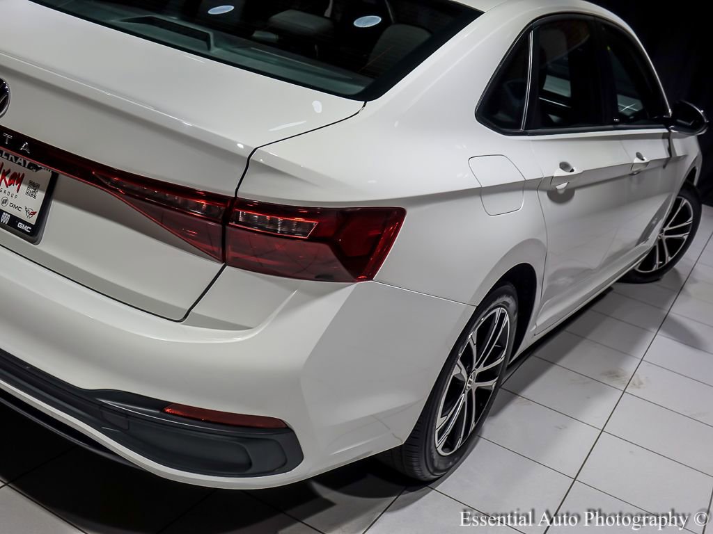Used 2025 Volkswagen Jetta Sport FWD image 10