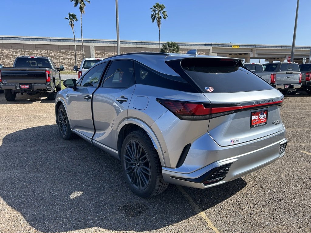Used 2023 Lexus RX 500h F Sport image 4