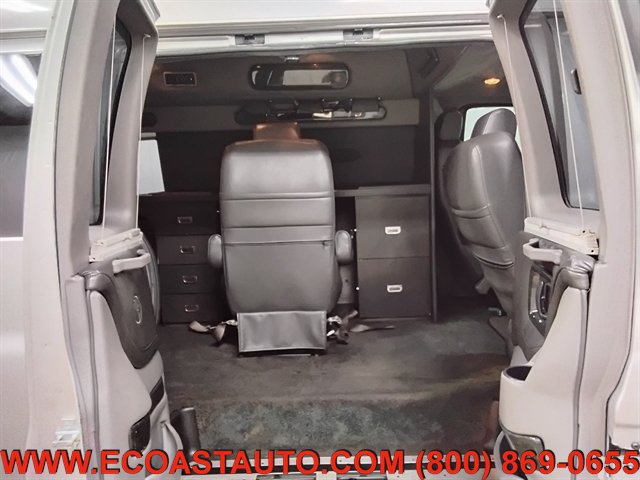 Used 2014 GMC Savana 2500 Extended RWD image 13