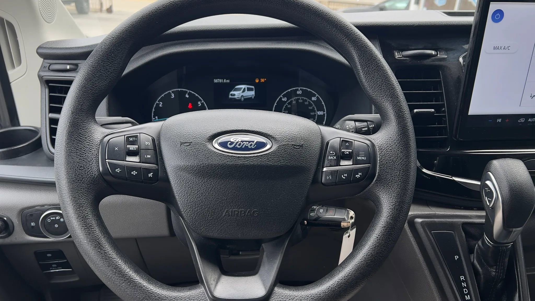 Used 2024 Ford Transit 350 XLT image 18