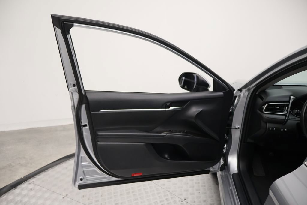 Certified 2024 Toyota Camry SE w/ Convenience Package FWD image 16
