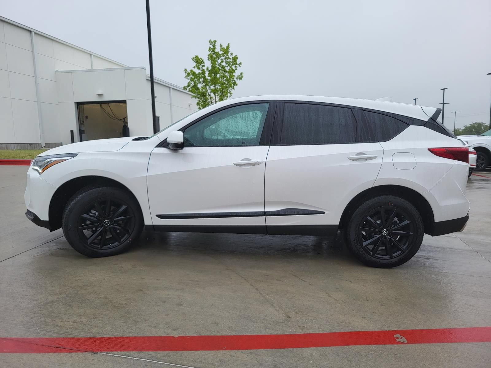 New 2026 Acura RDX SH-AWD image 3