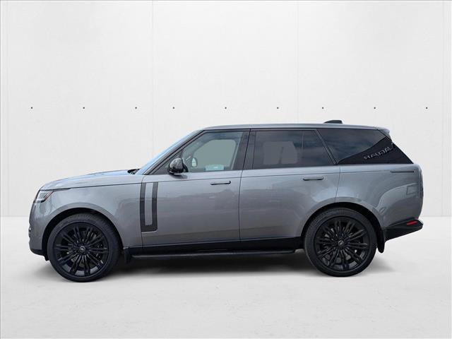 New 2025 Land Rover Range Rover SE image 5