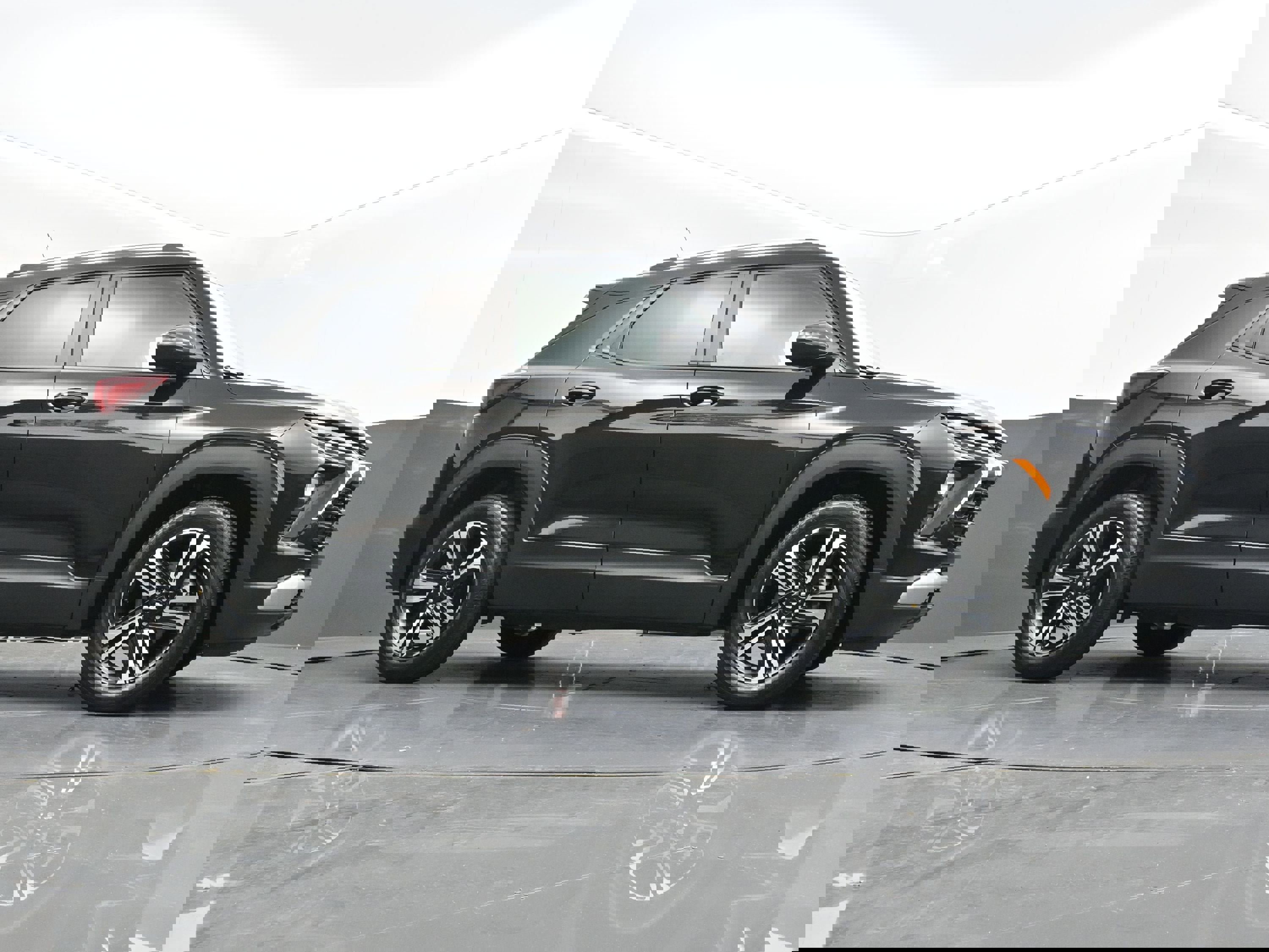 Used 2024 Chevrolet TrailBlazer LT image 42