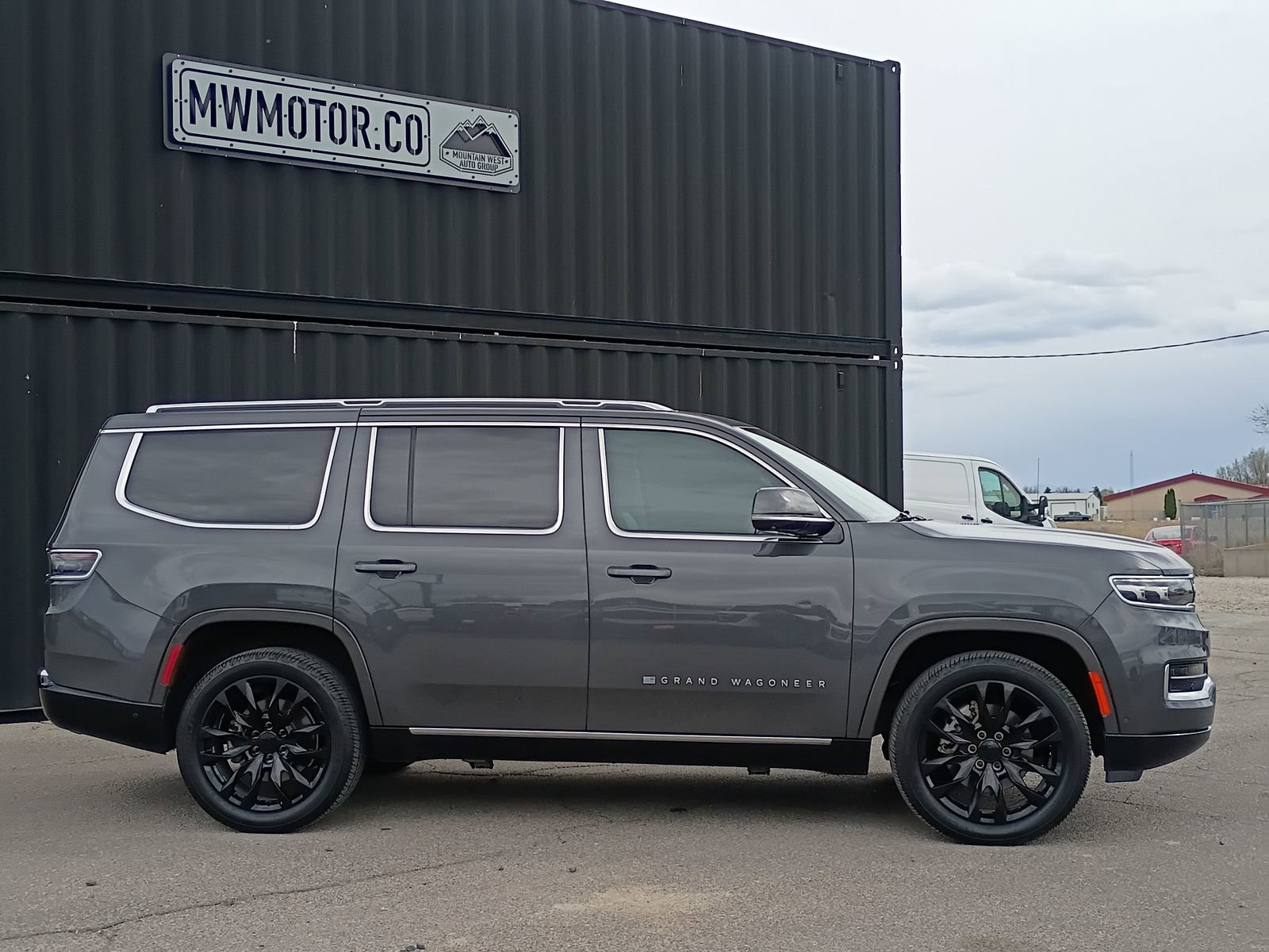 Used 2022 Jeep Grand Wagoneer Series I image 6