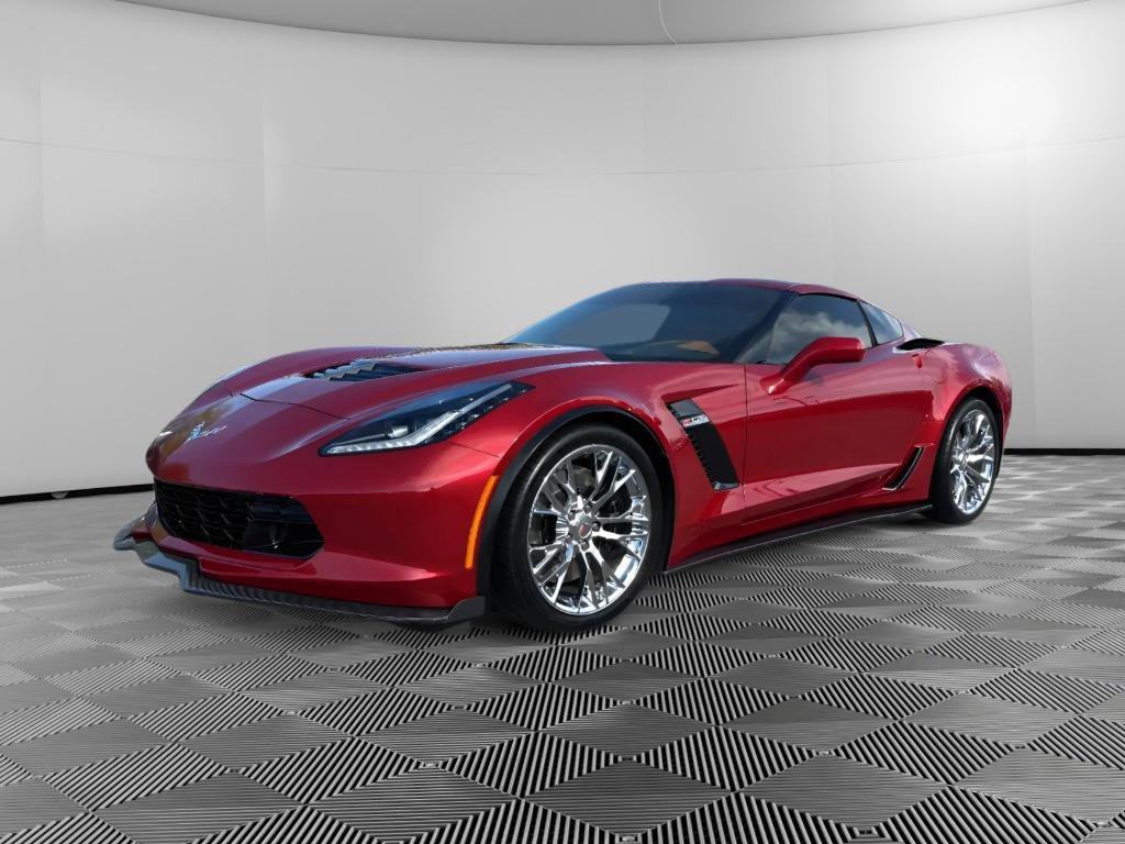 Used 2015 Chevrolet Corvette Z06 w/ 3LZ Preferred Equipment Group image 2