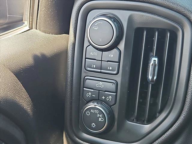 Certified 2021 Chevrolet Silverado 1500 Custom Trail Boss AWD/4WD image 18
