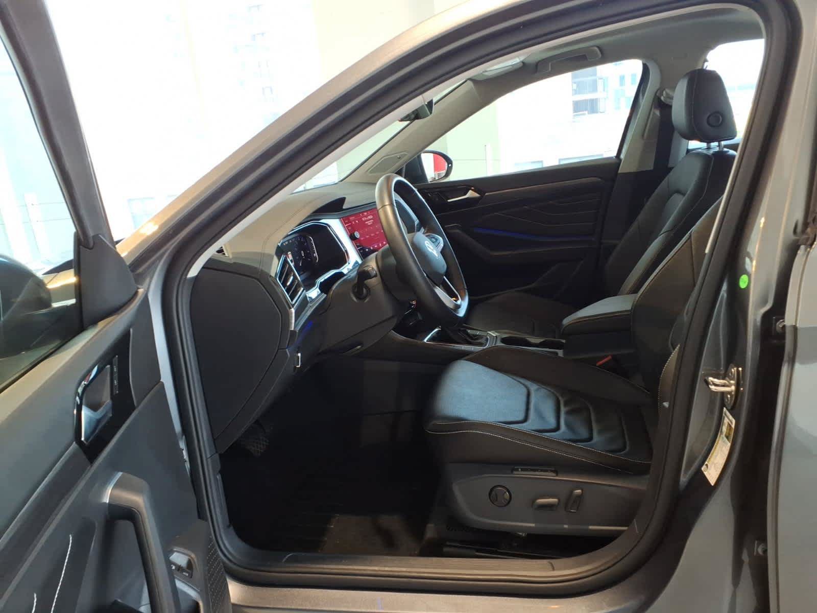 Used 2023 Volkswagen Jetta SEL FWD image 16