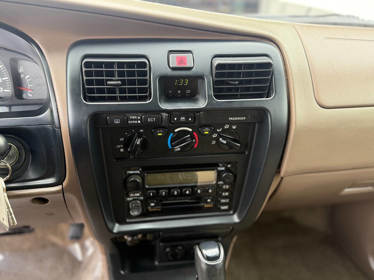 Used 2002 Toyota 4Runner SR5 image 11