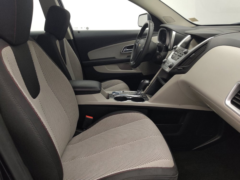 Used 2017 Chevrolet Equinox LS FWD image 21