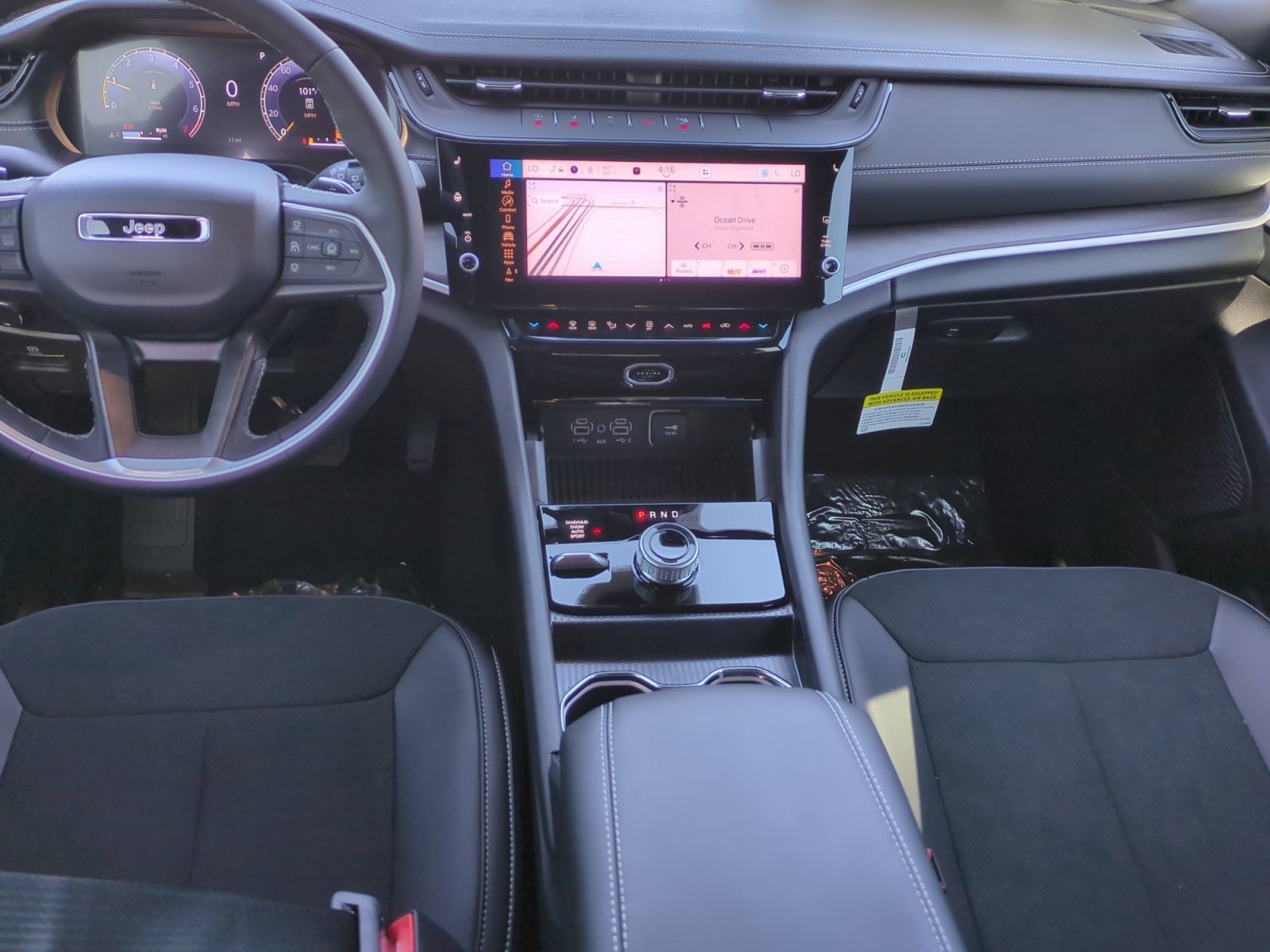 New 2026 Jeep Grand Cherokee Altitude AWD/4WD image 20