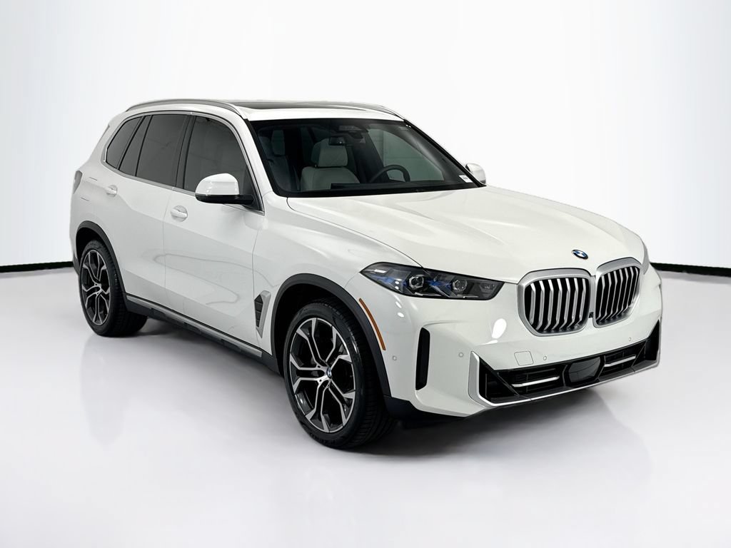 Certified 2025 BMW X5 xDrive40i AWD/4WD image 3