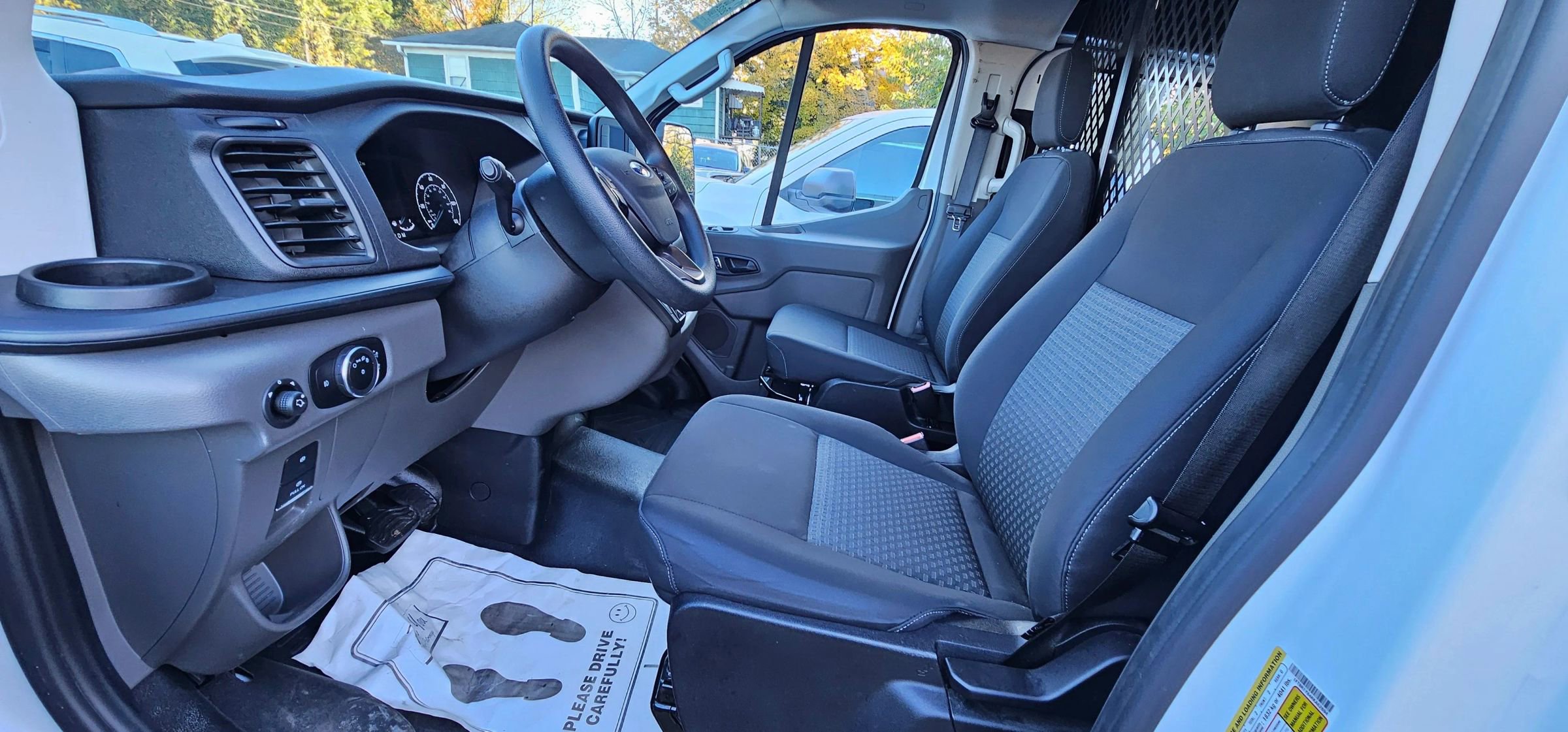 Used 2024 Ford Transit 250 Low Roof w/ Exterior Upgrade Package image 7