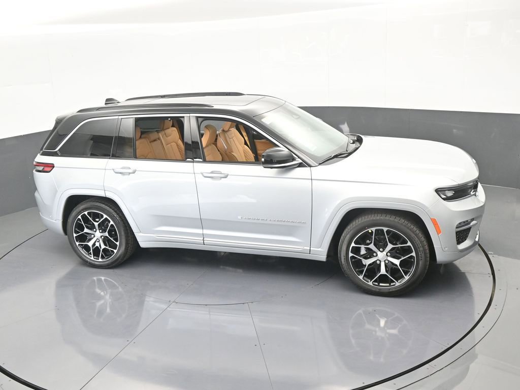 New 2025 Jeep Grand Cherokee Summit image 59