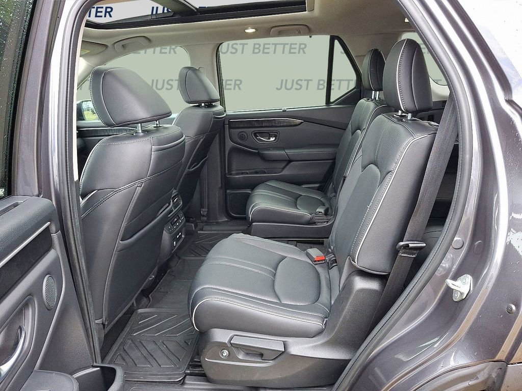 Certified 2023 Honda Pilot Elite image 10