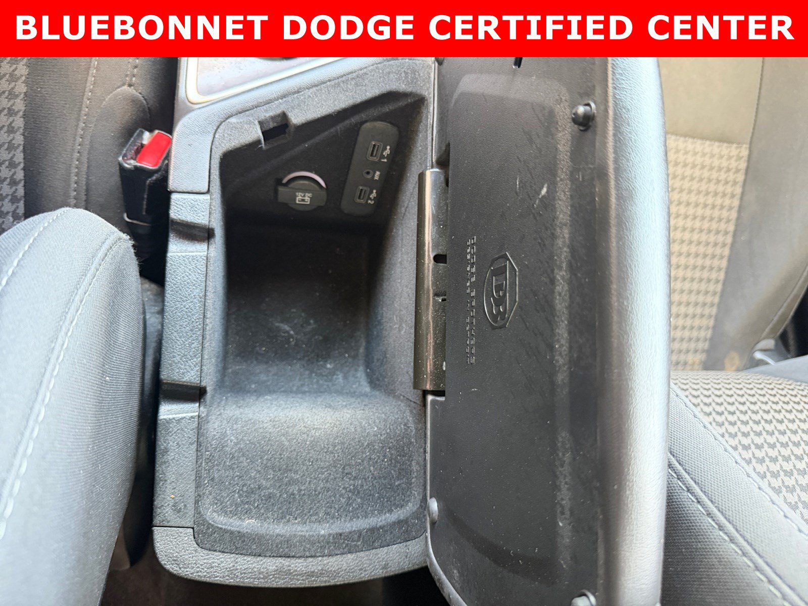 Used 2019 Dodge Challenger R/T RWD image 20