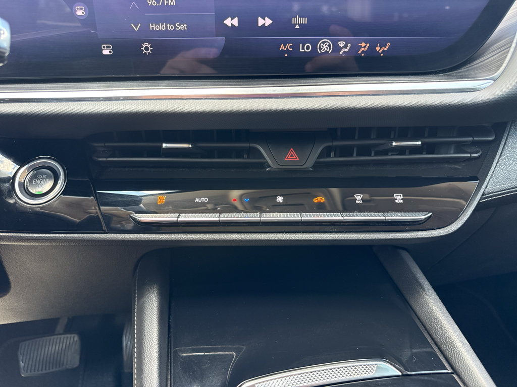 Used 2024 Buick Envision Preferred AWD/4WD image 27