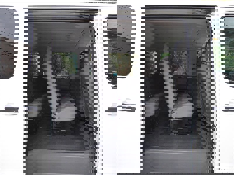 Used 2017 Nissan NV 3500 S w/ Power Package image 24