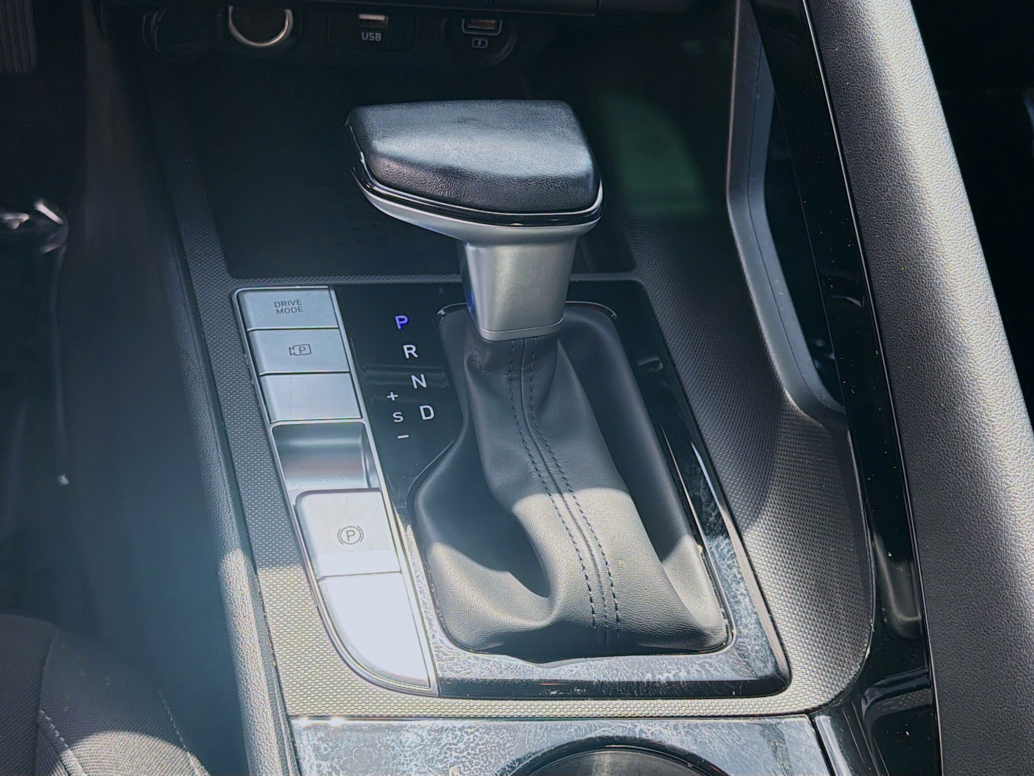 Used 2023 Hyundai Elantra SEL w/ Convenience Package FWD image 14