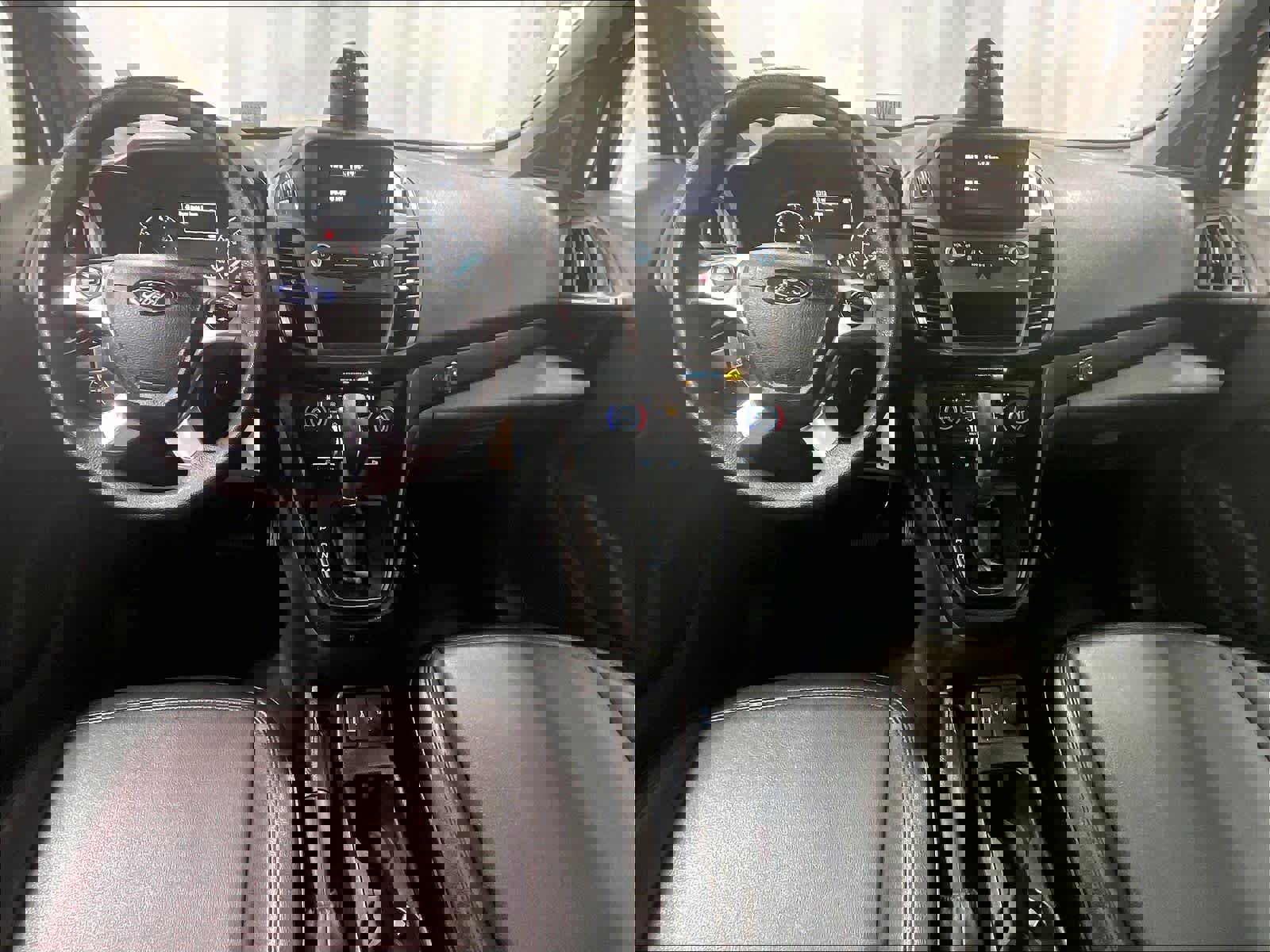 Used 2020 Ford Transit Connect XL image 21