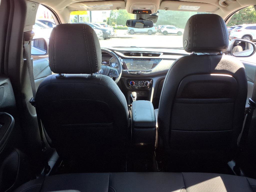 Certified 2022 Buick Encore GX Preferred w/ Sport Touring Package image 16