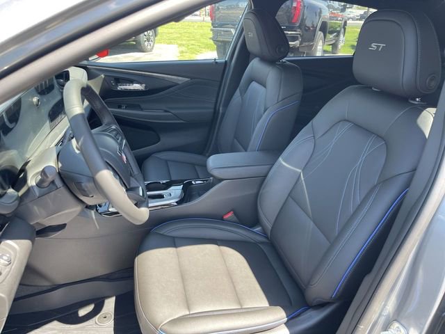 New 2026 Buick Envista Sport Touring w/ Convenience I Package FWD image 11