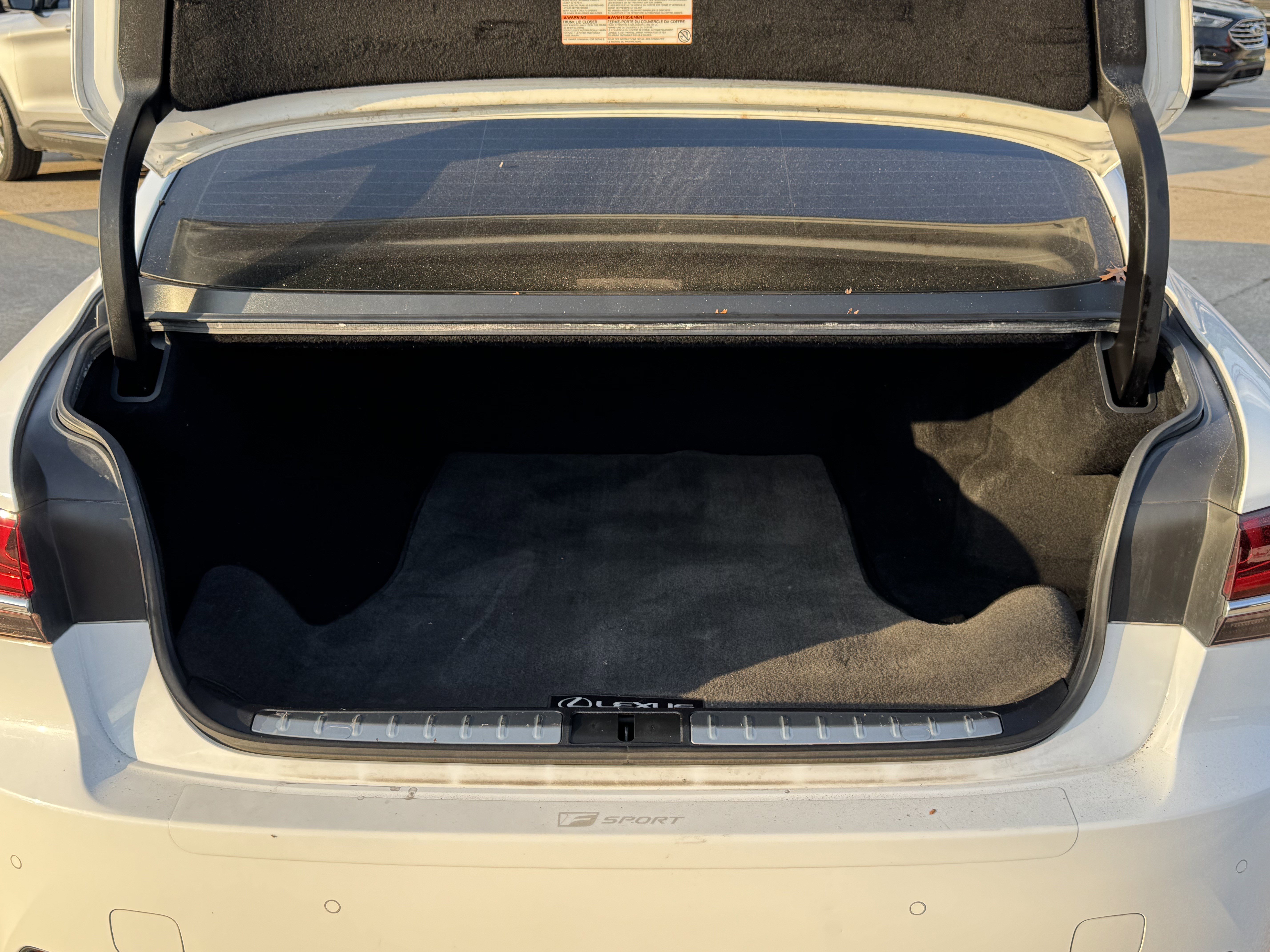 Used 2018 Lexus LS 500 F Sport image 9