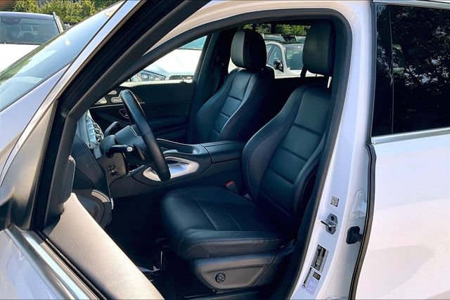 Certified 2023 Mercedes-Benz GLS 450 4MATIC w/ AMG Line Exterior image 6