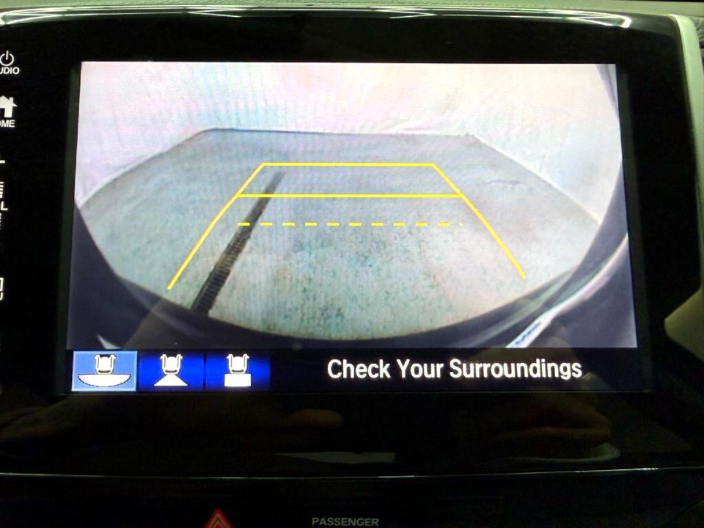 Used 2018 Honda Pilot EX image 17