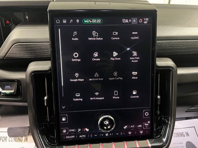 Used 2025 GMC Yukon AT4 Ultimate w/ LPO, Floor Liner Package AWD/4WD image 34