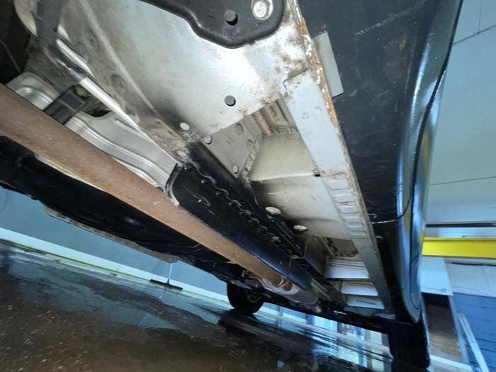 Used 2020 Chevrolet Traverse LT image 16